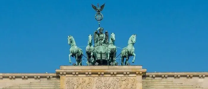 Detektiv Berlin bei Fällen von Untreue, Ehebruch und Fremdgehen.